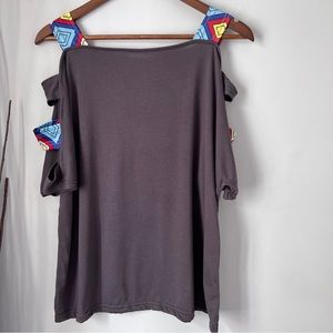 Cellabie Top Open Block Sleeve Womens Size Medium